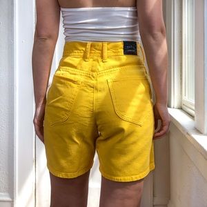 Vintage 90s Paris Sportclub shorts